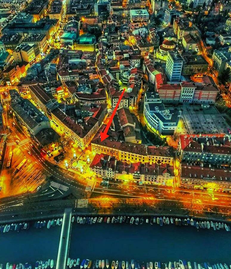 Apartment City Point Rijeka Buitenkant foto